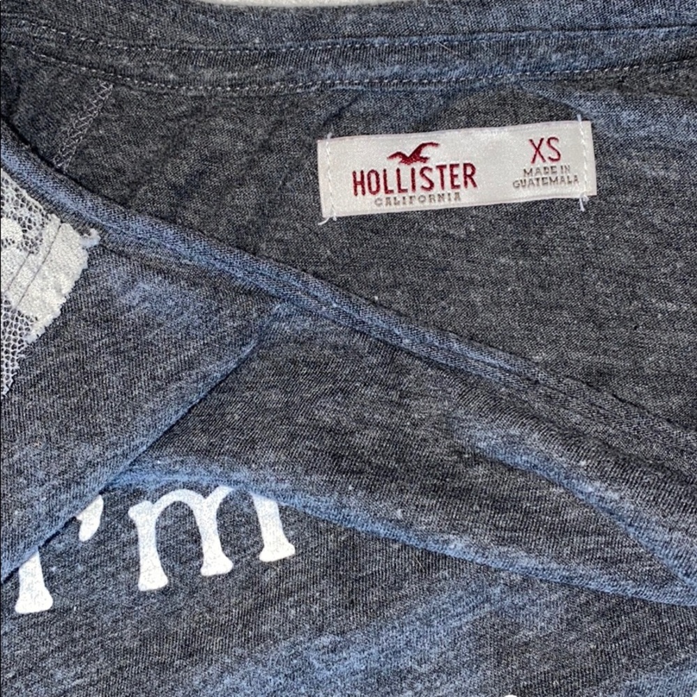 Hollister Tank I’m leaving you for LA - Picture 5 of 5